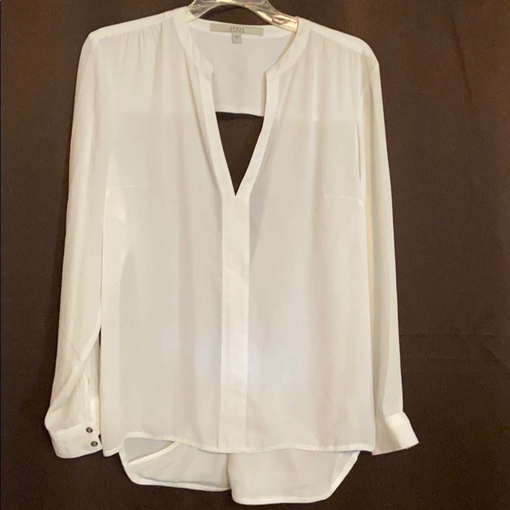 Guess top